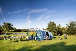 Coleman Castle Pines 4L Blackout Tent (2022) -Outdoor Camping Store of3a1309