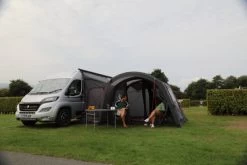 Vango Airbeam Vango Cove II Air Mid Awning (2023) 33 Vango Airbeam Vango Cove II Air Mid Awning (2023) -Outdoor Camping Store vango lifestyle driveaway awnings cove ii air mid low 1